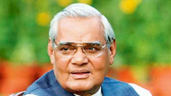  இந்திய போக்குவரத்தின் முதுகெலும்பாக விளங்கும் தங்க நாற்கர சாலை: சிறப்பம்சங்கள்!