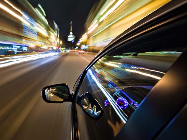 கார் டயரில் நைட்ரஜன் வாயு நிரப்புவது அவசியம்... ஏன் தெரியுமா?