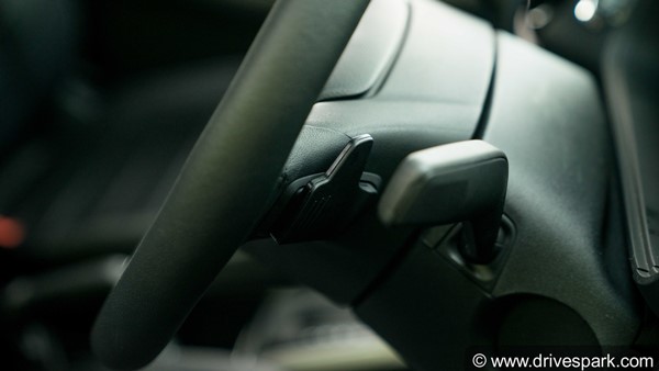 ஆட்டோ கியர் கார்களில் எப்பொழுது மெனுவல் கியரை பயன்படுத்த வேண்டும் என உங்களுக்கு தெரியுமா?