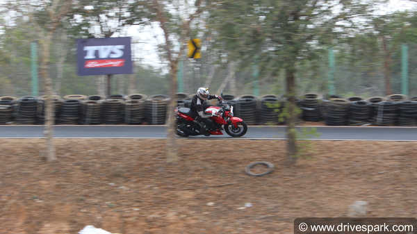  புதிய டிவிஎஸ் அப்பாச்சி ஆர்டிஆர் 160 4வி பைக் டெஸ்ட் டிரைவ் ரிப்போர்ட்!