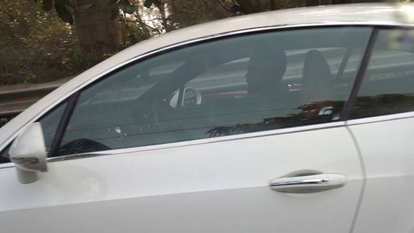 விராட் கோலியின் புதிய காரின் விலை ரூ 3.8 கோடி