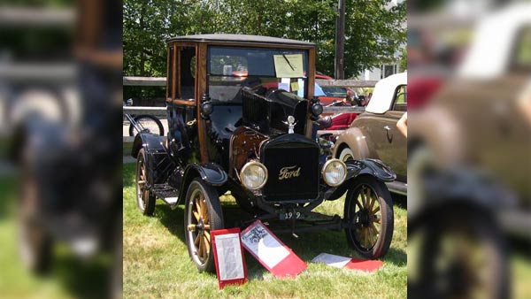 ஃபோர்டு மாடல் டி கார் கருப்பு வண்ணத்தில் மட்டுமே விற்பனை செய்யப்பட்டது ஏன்?