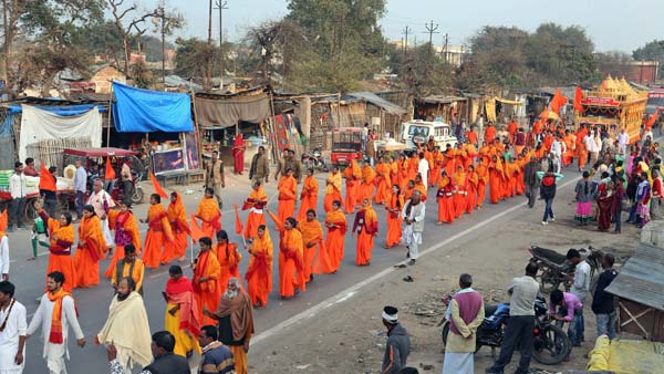 ரத யாத்திரை வாகனம் சட்ட விதிமீறலா?