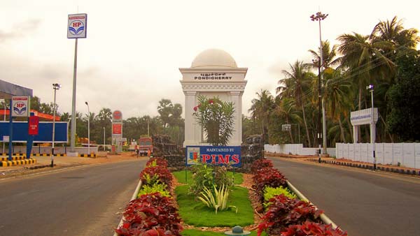  இந்த கோடை விடுமுறைக்கு எங்கு டூர் போகலாம்? இங்கிருக்கிறது உங்களுக்கான டிரிப் பிளான்