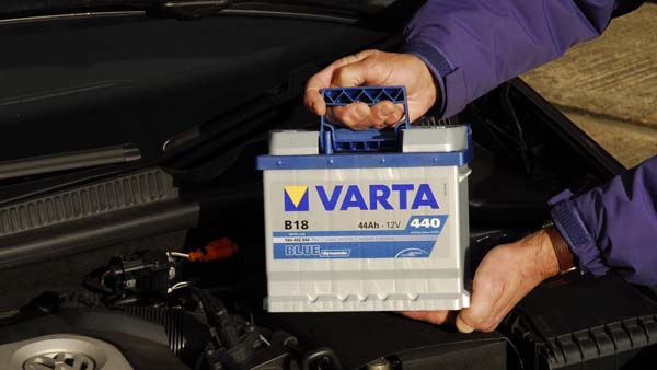 உங்கள் கார் 