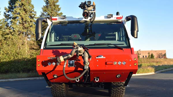 பெங்களூர் விமான நிலையத்தில் உலகின் அதி நவீன தீயணைப்பு வாகனங்கள்!