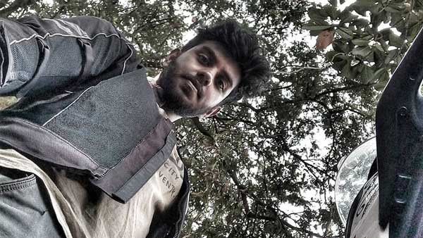 ஆன்லைன் சவால்... அதிவேகத்தில் பைக் ஓட்டிய கேரள மாணவர் விபத்தில் உயிரிழப்பு!!