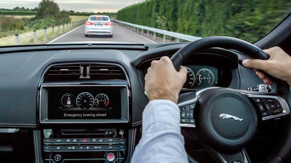 உங்கள் காரில் பிரேக் எப்படி வேலை செய்கிறது தெரியுமா?