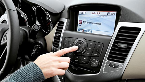 இன்போடெயின்மெண்ட் சாதனம் என்றால் என்ன தெரியுமா?