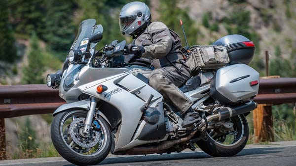 ஆன்லைன் சவால்... அதிவேகத்தில் பைக் ஓட்டிய கேரள மாணவர் விபத்தில் உயிரிழப்பு!!