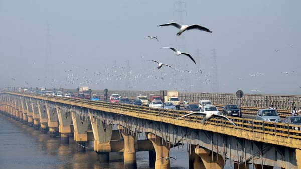  எக்ஸ்பிரஸ் நெடுஞ்சாலைகளில் கார்களுக்கான வேக வரம்பு உயர்வு!!