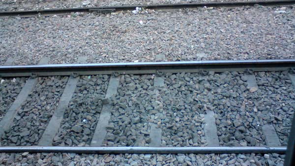 காவிரிக்காக போராடியவர் ரயிலில் ஏறியபோது ஷாக் அடித்தது எப்படி தெரியுமா?