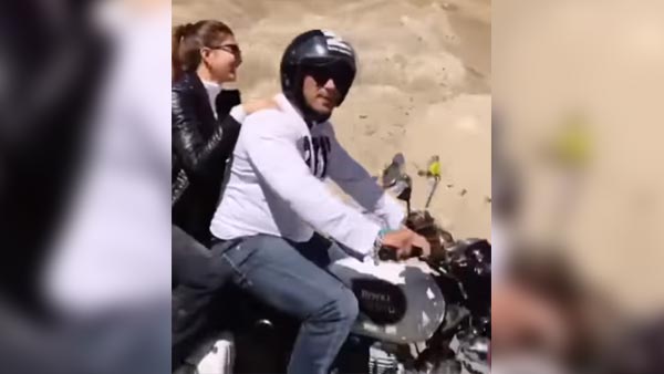  லாடாக் பகுதியில் ராயல் என்பீல்டில் வலம் வந்த இந்தி நடிகர் சல்மான் கான்