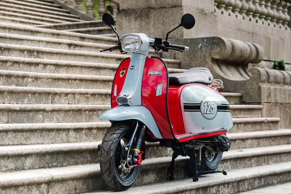 இங்கிலாந்தின் ஸ்கோமாடி ஸ்கூட்டர்கள் இந்தியாவில் அறிமுகமாகிறது!