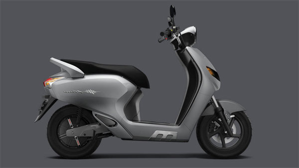 உங்கள் பெட்ரோல் ஸ்கூட்டருக்கு பதிலாக எலெக்ட்ரிக் ஸ்கூட்டருக்கு மாறுங்கள்; டாப் 5 எலெக்டரிக் ஸ்கூட்ட