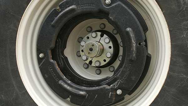 டிஸ்க் பிரேக்கில் உள்ள சாதக பாதகமான விஷயங்கள் என்ன?