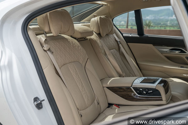 கார் வாங்கும் போது இவைகளால் நீங்கள் ஏமாற்றப்படலாம் ஜாக்கிரதை..!