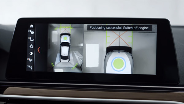 எலெட்ரிக் கார்களுக்கான வயர்லெஸ் சார்ஜரை தயரித்தது பிஎம்டபிள்யூ நிறுவனம் 