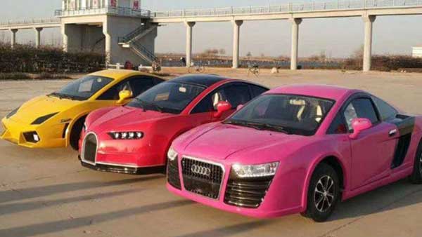 புகாட்டி காரை காப்பியடிக்க தெரியாமல் காப்பியடித்து காமெடி செய்த சீனர்கள்