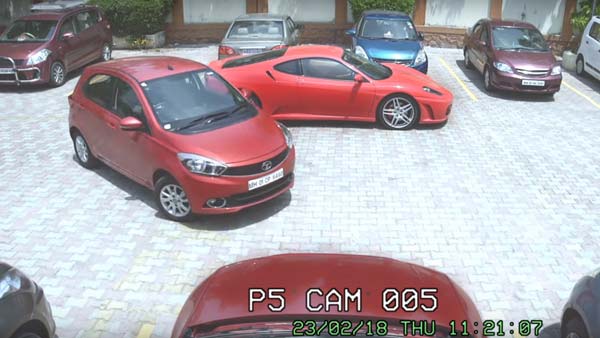 ஃபெராரி காரை விட்டு விட்டு டாடா டியாகோ காரை திருடிய திருடன்...! என்ன காரணமாக இருக்கும்?