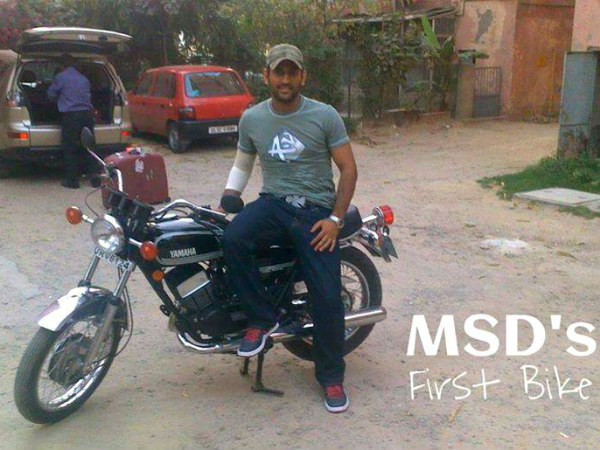  எவ்வளவு கோடிக்கு கார், பைக் வாங்கியுள்ளார் தல டோனி??? மலைக்க வைக்கும் கலெக்ஸன்...!!!