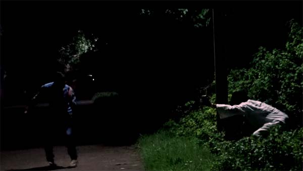 ராயல் என்பீல்டு பைக், மாருதி டிசையர் காரில் பேய்கள்...! வைரல் வீடியோ 