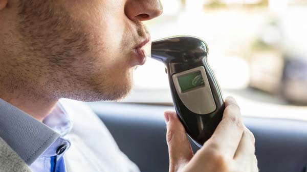 ஓட்டுனர் குடிபோதையில் இருந்தால் பஸ் ஸ்டார் ஆகாது... அரசு பஸ்சில் புதிய வசதி!!