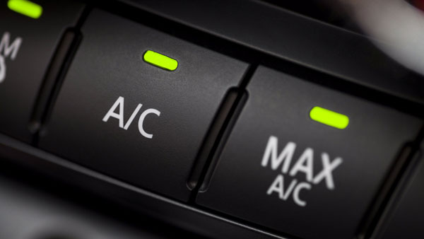 காருக்குள் ஏ.சி.யை பயன்படுத்தி விரைவாக வெப்பத்தை குறைக்க சிறந்த வழி இது தான் 