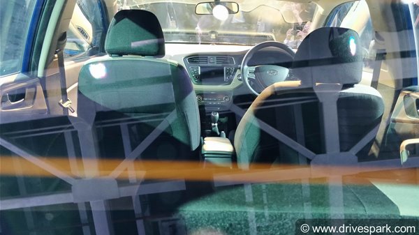 ஹூண்டாய் எலைட் ஐ20 காரில் சிவிடி மாடல் விற்பனைக்கு அறிமுகம்!!