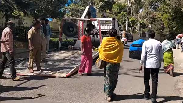 100 ரூபாய் பீட்ஸா ஆன ரூ.4 கோடி லம்போர்கினி சூப்பர் கார்...!!!