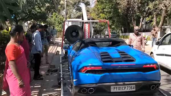 100 ரூபாய் பீட்ஸா ஆன ரூ.4 கோடி லம்போர்கினி சூப்பர் கார்...!!!