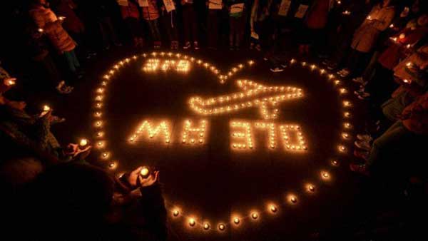 மலேசிய விமான விபத்தின் மர்மம் விலகுகிறது... இது மாபாதக படுகொலை!!