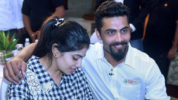 ஜடேஜா மனைவியின் தலைமுடியை இழுத்து தாக்கிய போலீஸ்.. கார் மோதியதால் ஆத்திரம்.. விபத்துக்கு காரணம் யார்