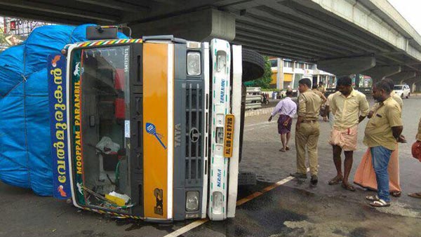 சிக்னல் ஜம்ப் விபரீதத்தை உணர்த்தும் விபத்து... இனியாவது தவிர்ப்பீர்களா?