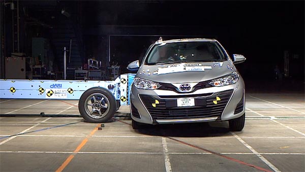 கிராஷ் டெஸ்ட்டில் 5 நட்சத்திர பாதுகாப்பு தர மதிப்பீடு பெற்றது டொயோட்டா யாரிஸ்! கிராஷ் டெஸ்ட்டில் 5 நட்சத்திர பாதுகாப்பு தர மதிப்பீடு பெற்றது டொயோட்டா யாரிஸ்!