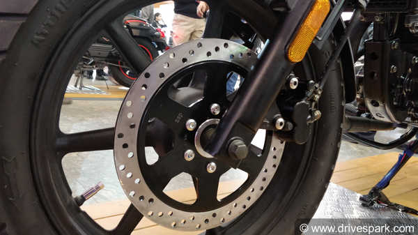 யுஎம் ட்யூட்டி 230 மோட்டார்சைக்கிள் விரைவில் இந்தியாவில் அறிமுகமாகிறது!