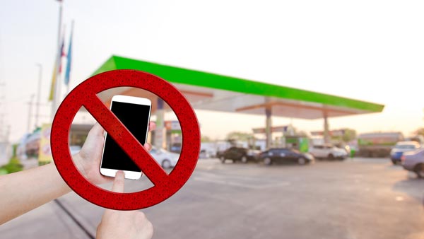 பெட்ரோல் பங்கில் செல்போன் பேசினால் ஆபத்தா? 