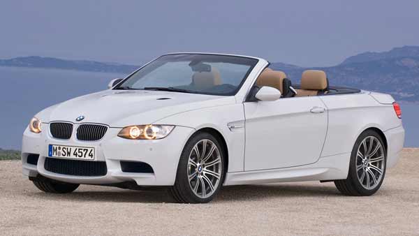 யுவராஜ் சிங் பைக் ஓட்ட மாட்டார்... கார்களை மட்டுமே வாங்குவார்... காரணத்த கேட்டா உருகி போவீங்க...!!!