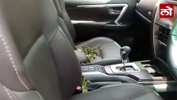 பார்ச்சூனர் காரில் குப்பை அள்ளும் அடடே மாநகராட்சி... ஆங்ரி பேர்டு பிஸ்னஸ்மேனால் டொயாட்டோவுக்கு அசிங்கம்...