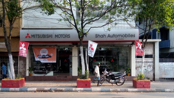 நீங்க மெக்கானிக்கா? ப்ளீஸ் இந்த செய்திய படிக்காதீங்க... இது கார் ஓனர்களுக்கான ரகசியம்! நீங்க மெக்கானிக்கா? ப்ளீஸ் இந்த செய்திய படிக்காதீங்க... இது கார் ஓனர்களுக்கான ரகசியம்!