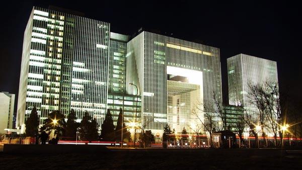 அரபுகளை அடி பணிய வைத்தது இந்தியா... இனி பெட்ரோல் விலை படிப்படியாக குறைய வாய்ப்பு... அரபுகளை அடி பணிய வைத்தது இந்தியா... இனி பெட்ரோல் விலை படிப்படியாக குறைய வாய்ப்பு...