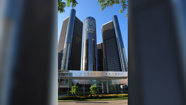 அமெரிக்கா கார் கம்பெனியை ஆளப்போகும் தமிழச்சி..சென்னை பொண்ணு திவ்யாவிற்கு உயர் பதவி