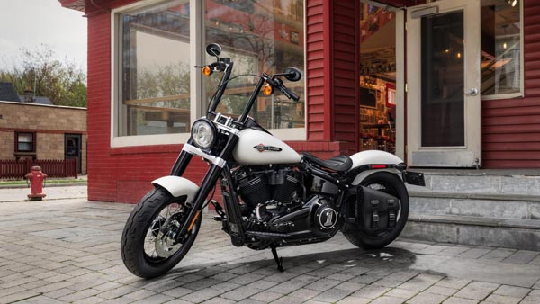 ஹார்லி டேவிட்சனிற்கு அதிபர் டிரம்ப் மிரட்டல்; வரி அரசியலில் சிக்கியது ஹார்லி