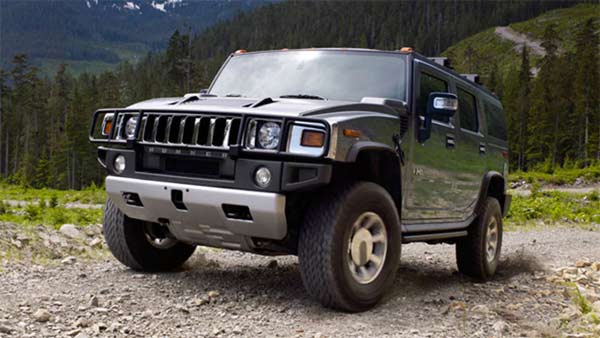 சவப்பெட்டியாக மாறிய பிஎம்டபிள்யூ கார்! இறந்த தந்தைக்கு மகன் நூதன மரியாதை! 