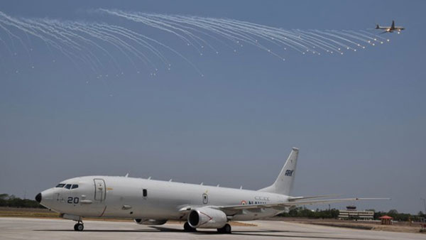 எதிரிகளுக்கு சிம்ம சொப்பனம்.. கூடுதலாக 12 பி8ஐ போர் விமானங்களை வாங்குகிறது இந்தியா! 