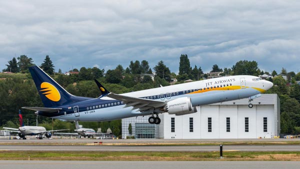 ஜெட் ஏர்வேஸ் டெலிவிரி எடுத்த முதல் 737 மேக்ஸ் விமானத்தின் சிறப்பம்சங்கள்!!