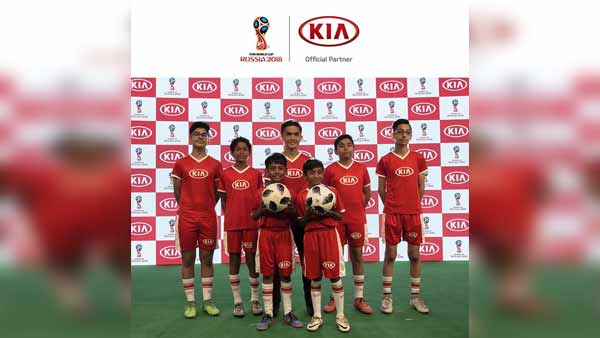 உலக கோப்பை கால்பந்து தொடரில் இந்தியாவுக்கு முதல் முறையாக வாய்ப்பு! கியாவுக்கு சுனில் சேத்ரி நன்றி!