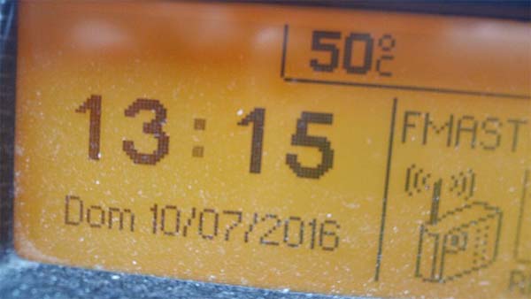 காருக்குள் அடைத்து குழந்தைகளை கொல்லும் 'கேர்லெஸ்' பெற்றோர்... போலீஸ் எச்சரிக்கை...