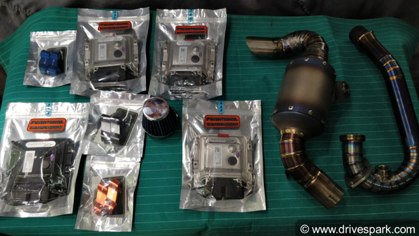 கேடிஎம் பைக்குகளின் பெர்ஃபார்மென்ஸை கூட்டும் மாயஜால பெர்ஃபார்மென்ஸ் கிட் அறிமுகம்!!