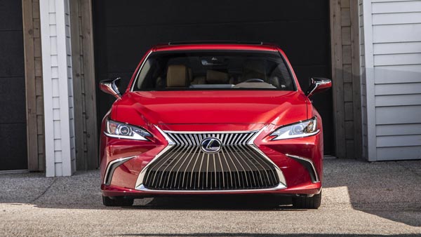 புதிய லெக்சஸ் இஎஸ் 300எச் கார் விரைவில் இந்தியாவில் அறிமுகமாகிறது!